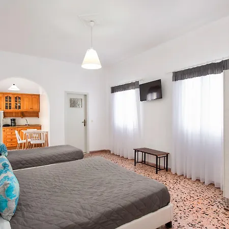 Villa Kavallaris & Apartments-2